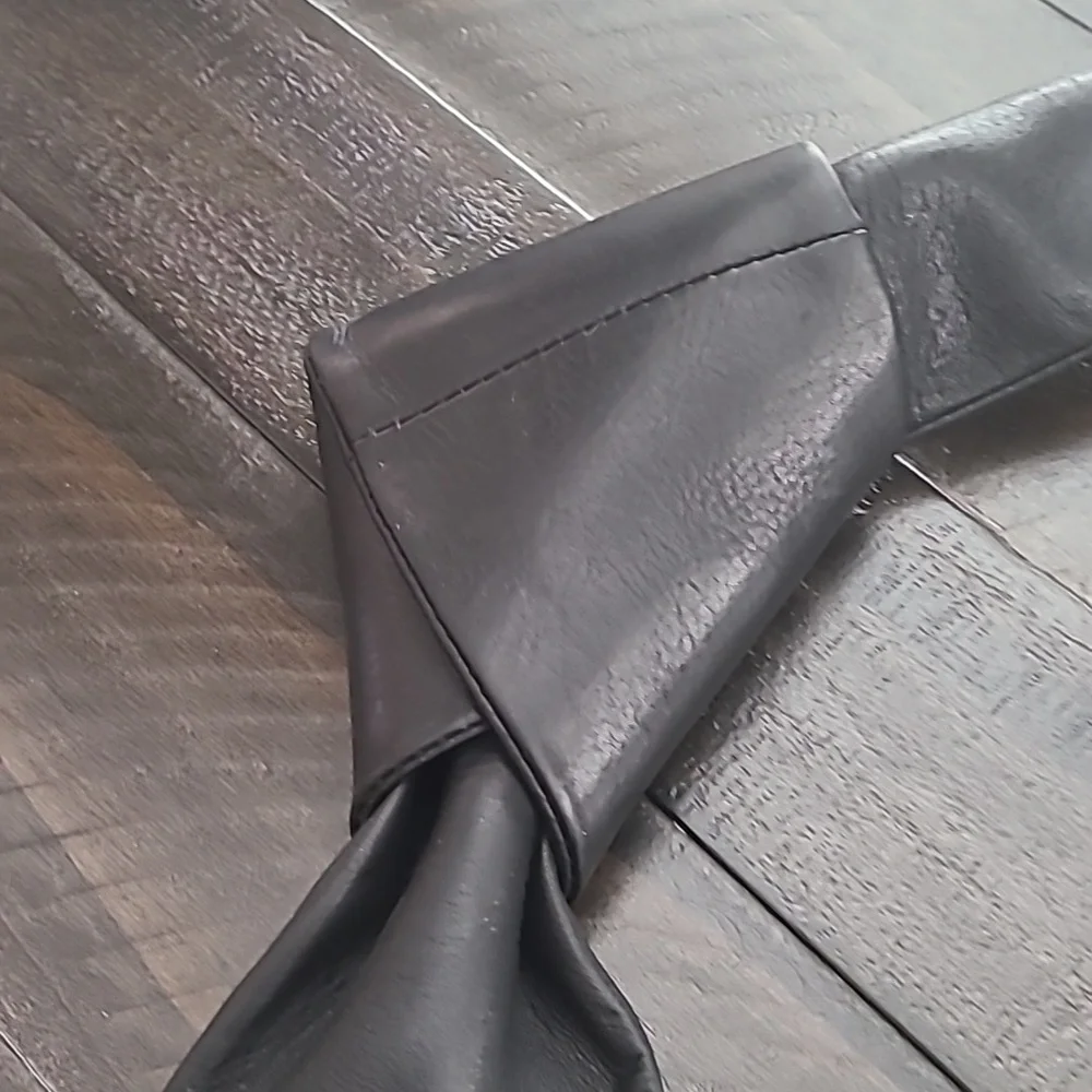 SAM EDELMAN BLACK LEATHER PURSE - Picture 4 of 7